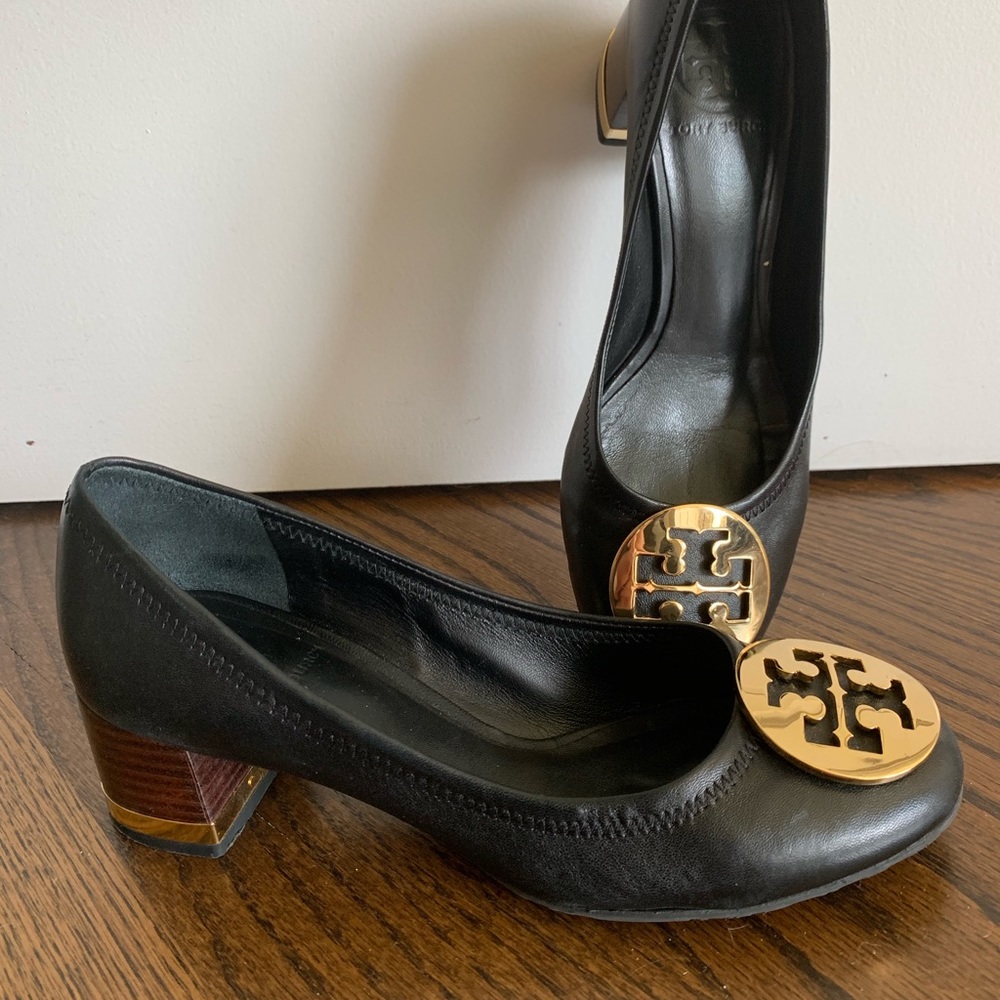 Tory Burch size 5.5 black heels